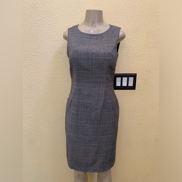 Hobbs London Size US 6 Windowpane Plaid Sleeveless Sheath Dress - Picture 2 of 12